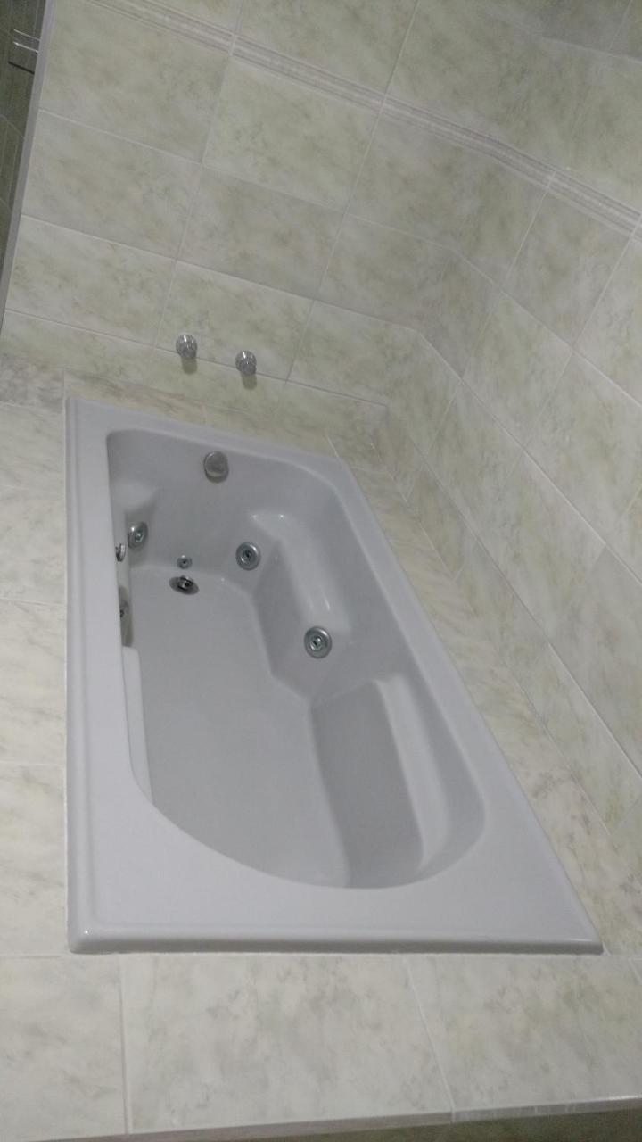 Hotel Mariluz Telêmaco Borba Buitenkant foto